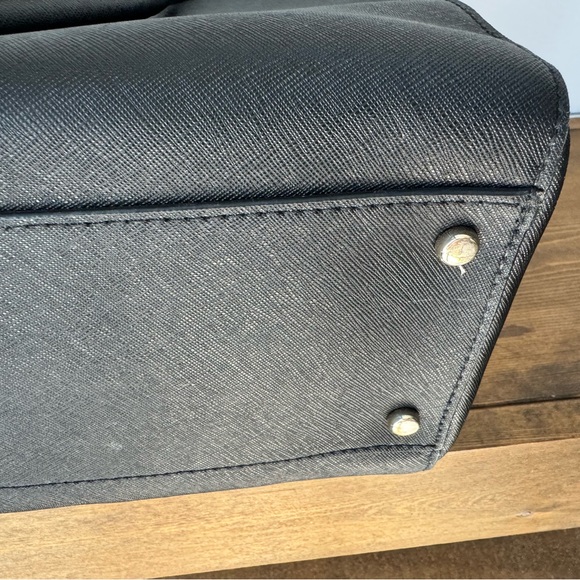 Kate Spade Large Tote - Picture 14 of 14